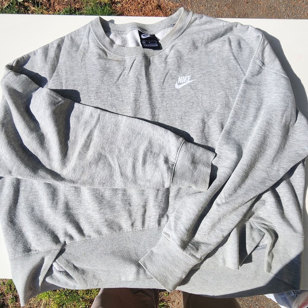 Nike Gray Crewneck Sweater Soft Knit Casual